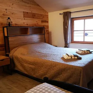 Agreable Maison De Village. Ferienhaus Castellane